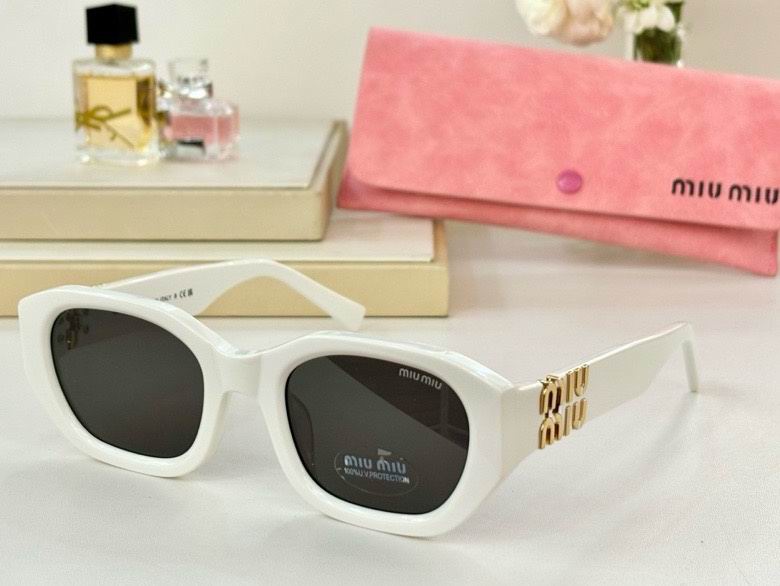 Miumiu Glasses smx (458)